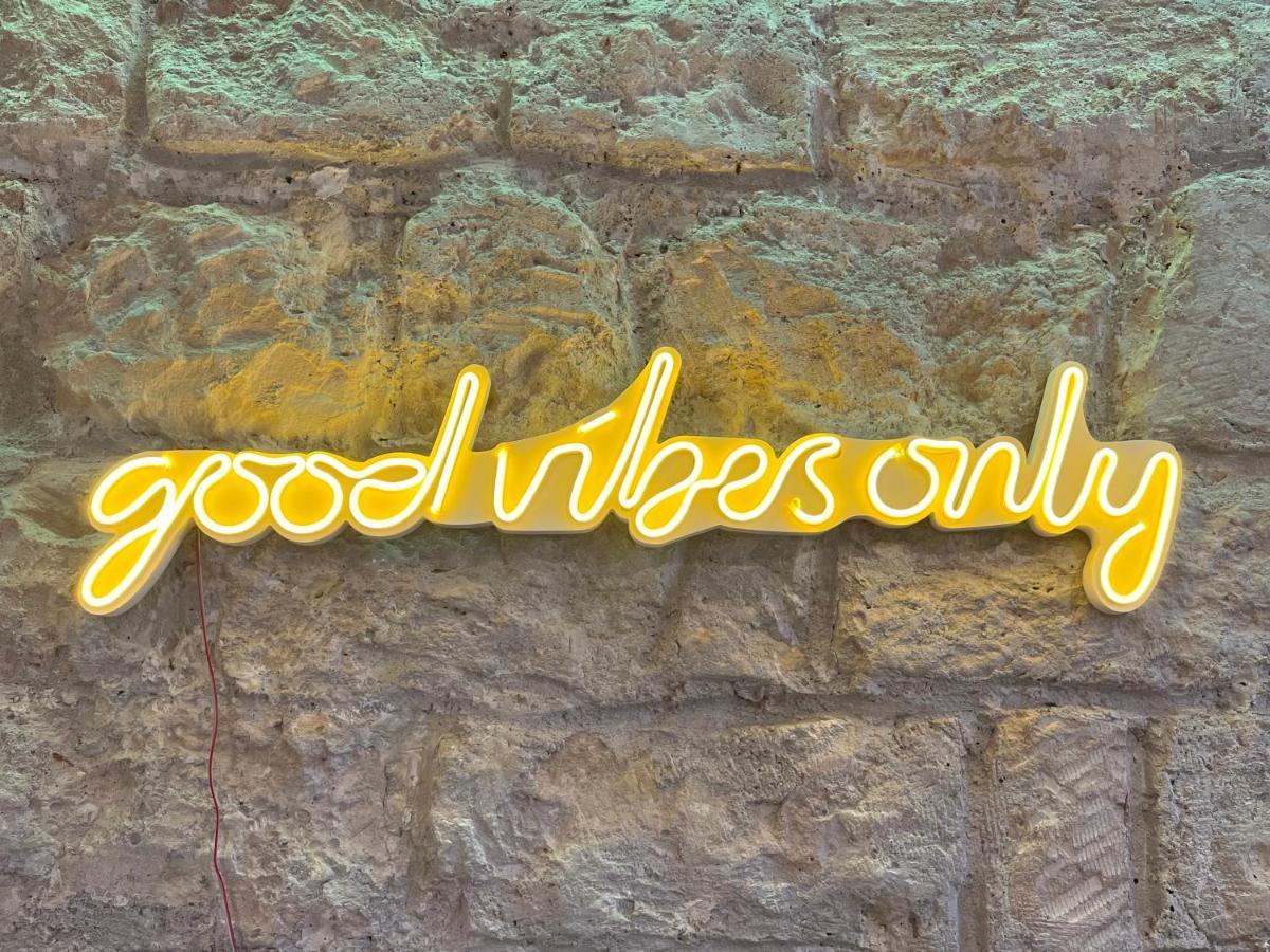 Good Vibes Luxurious Loft In Paris 11Th, With Ac & Table Football Buitenkant foto